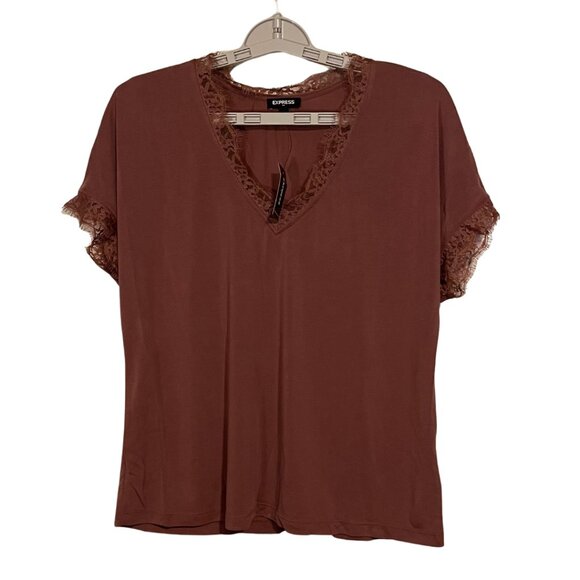 NWT Express Lace Trim V-Neck Tee | Dusty Pink Color | Women’s Size Medium - Picture 1 of 4